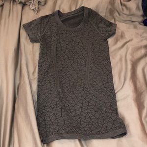 Lululemon swiftly tech short sleeve!